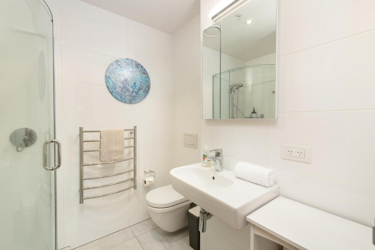 Apartamento Superb Elevated Views Of Harbour With Heated Pool, Gym & Parking Mount Maunganui Exterior foto