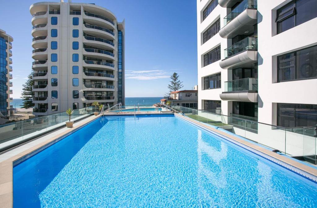 Apartamento Superb Elevated Views Of Harbour With Heated Pool, Gym & Parking Mount Maunganui Exterior foto